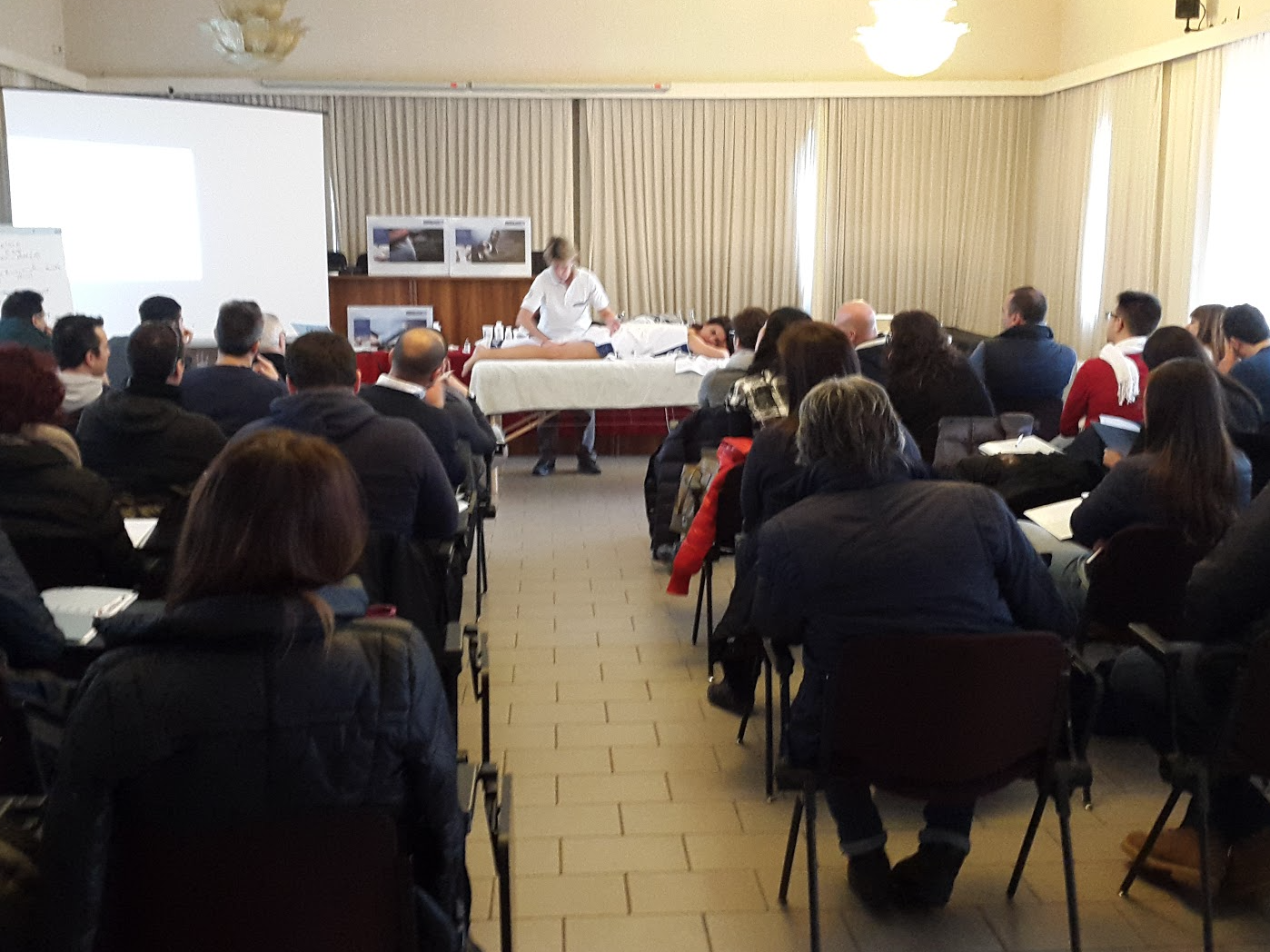 Corso HT Academy. Catania 21.02.15. Specialista nel trattamento della lombalgia.